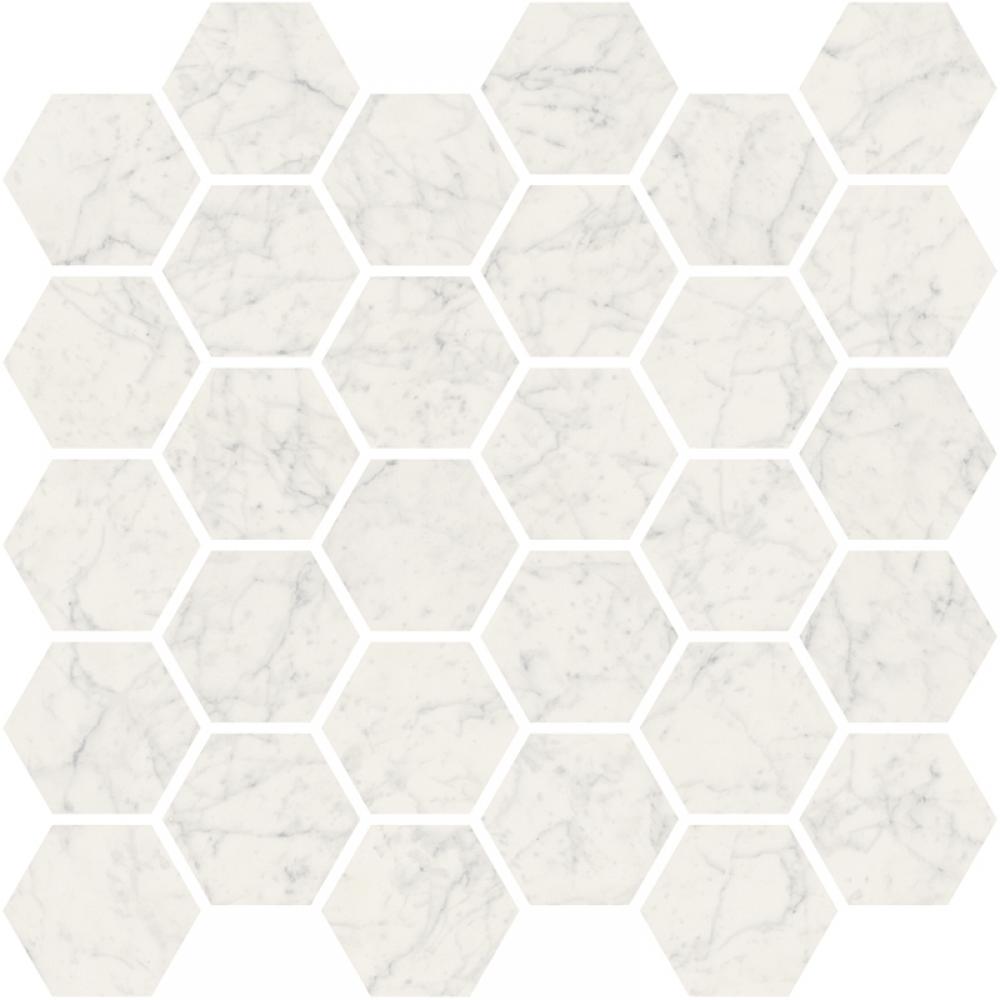 hexagonalny vzor mala biela s texturou mramor vzor dlazdica modernna mladeznicka elegantna luxusny byt kupelna kuchyna lameridiana interierovy dizajn.jpg